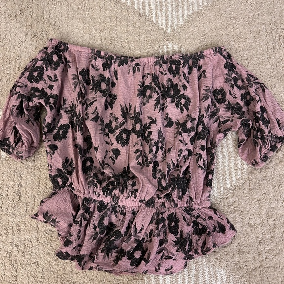 Free People off the shoulder Flowy top - Picture 4 of 5